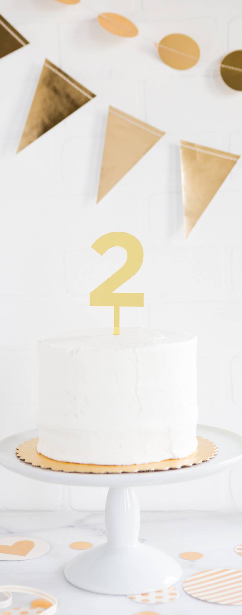 Basic Gold
Acrylic Number 8