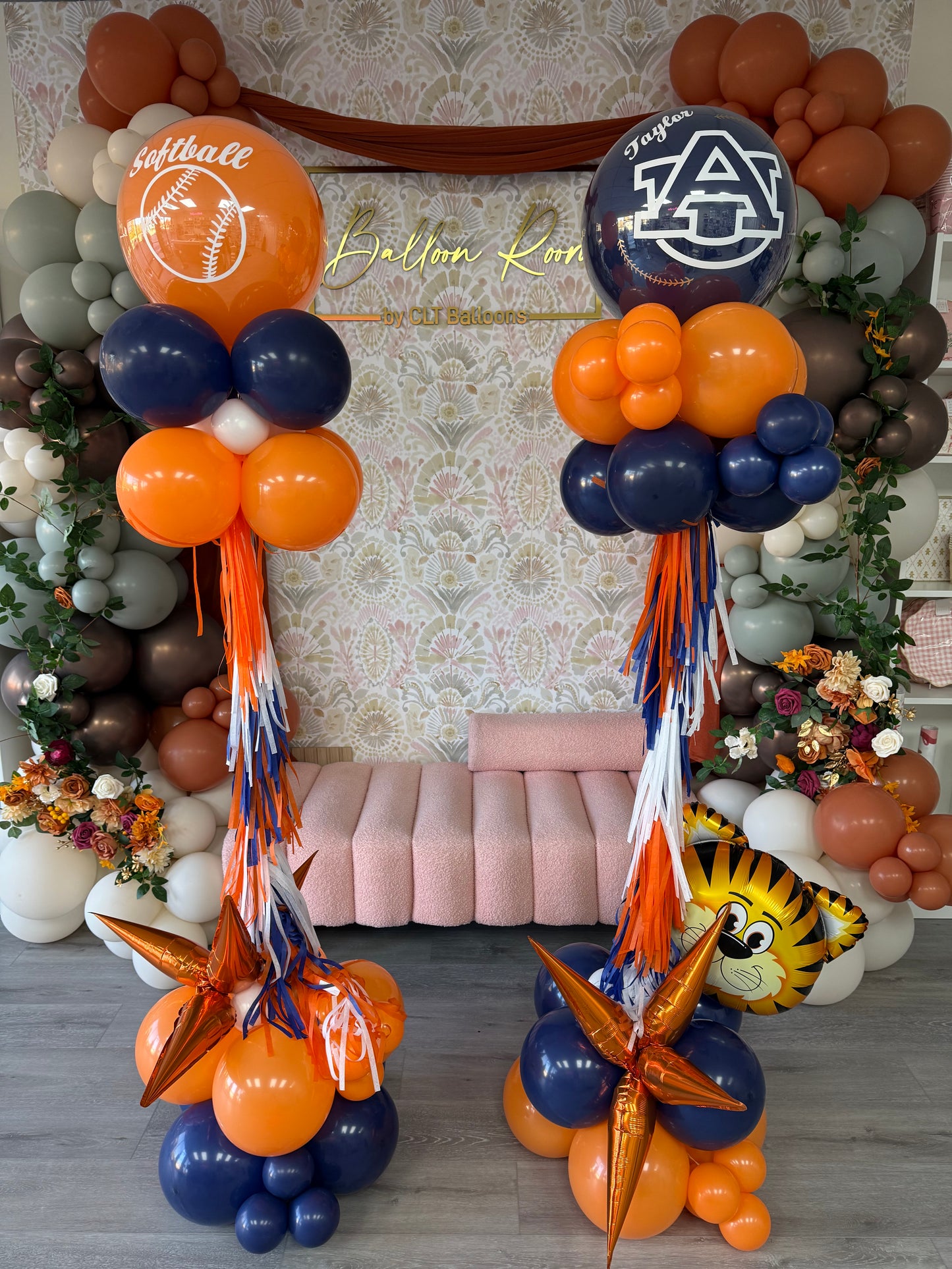 College Signing Balloon Columns