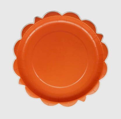 Falloween Rust Scalloped Round 10" Paper Plate