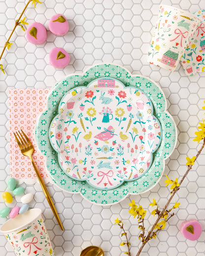 Springtime Cottage Party Cup