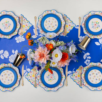 MULTICOLOR FULL FLORAL PATTERN DINNER PLATES